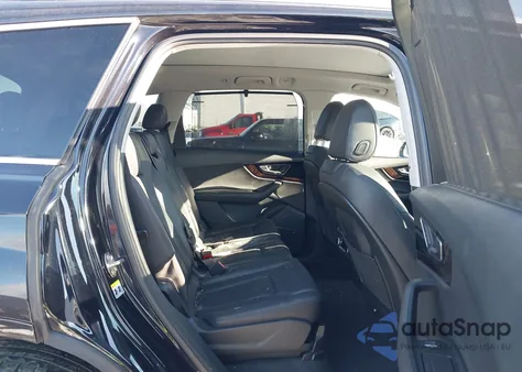 2018 Audi Q7 3.0T Premium from USA, damaged, VIN WA1VAAF77JD010655